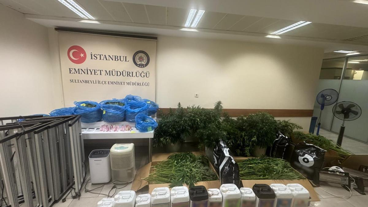 İstanbul- Sultanbeyli'de uyuşturucu ticareti yaptığı belirlenen 3 şüpheliden biri tutuklandı