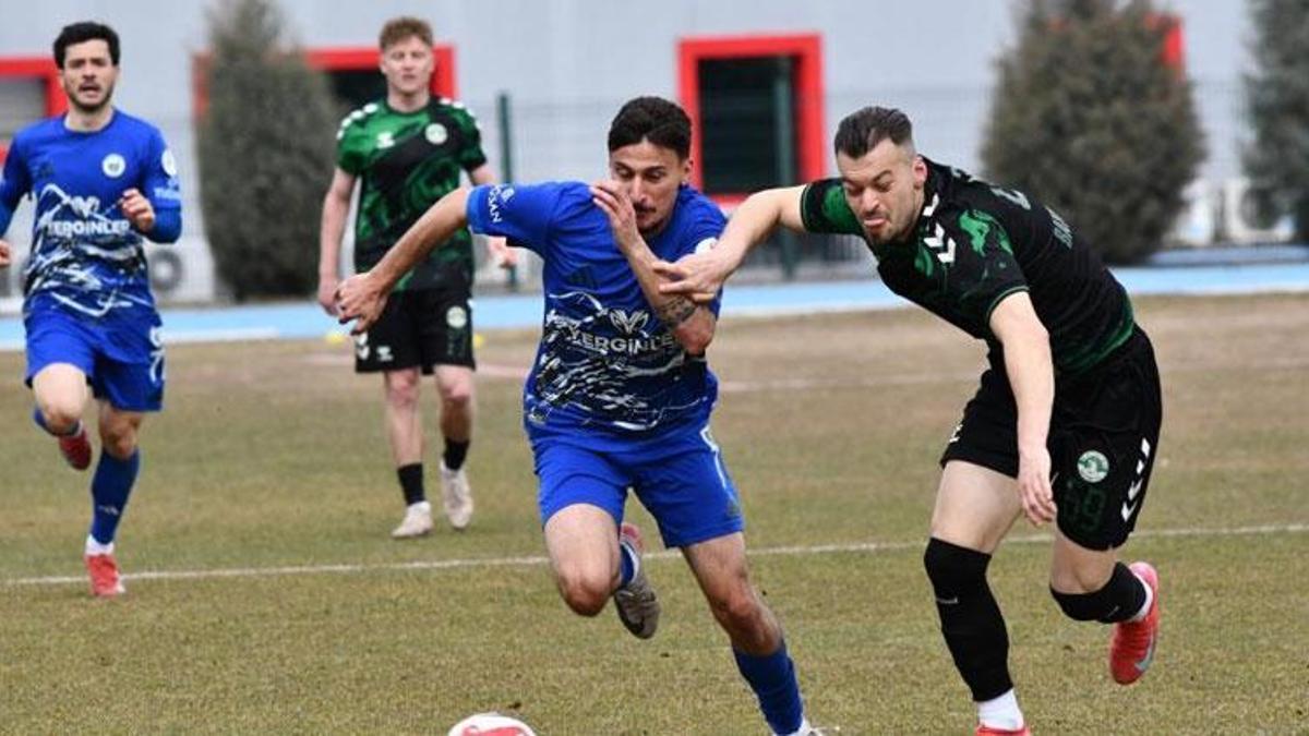 Erciyes 38 FK-Kırşehirspor maçında gol düellosu!