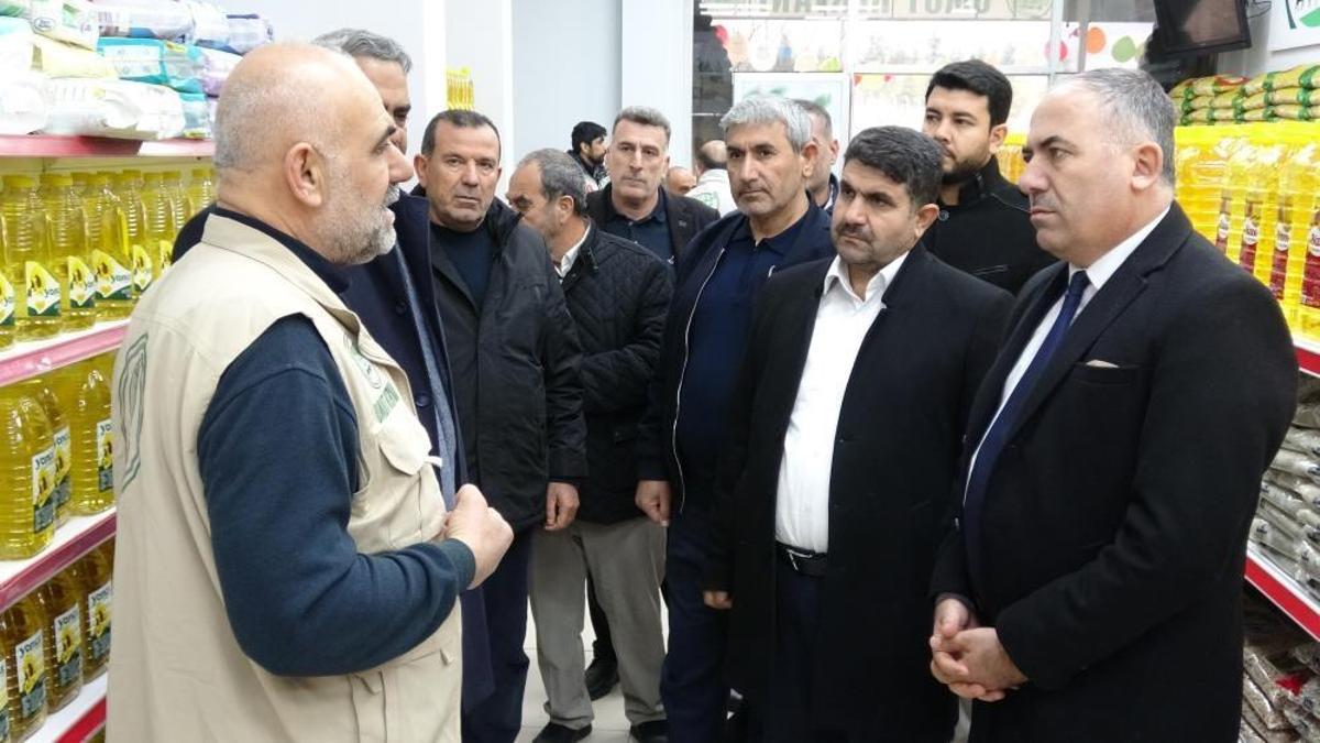 Bu markette parayla değil dua ile alışveriş yapılıyor