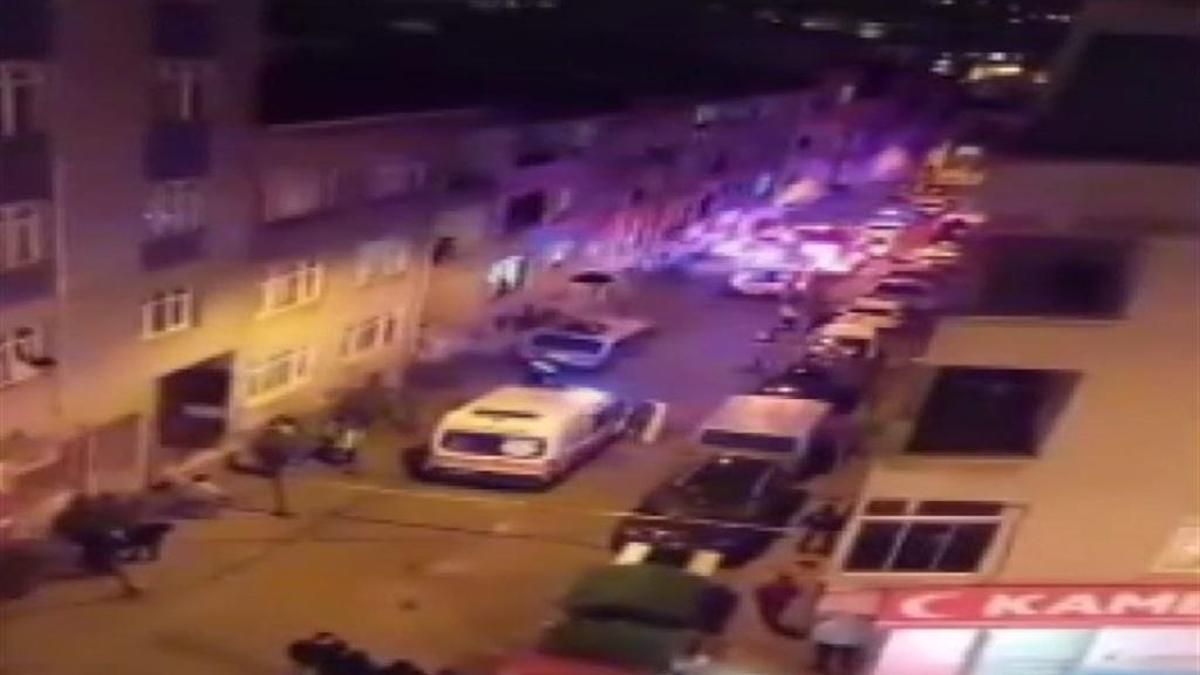 İstanbul'da yangın çıktı, cesedi evde bulundu!