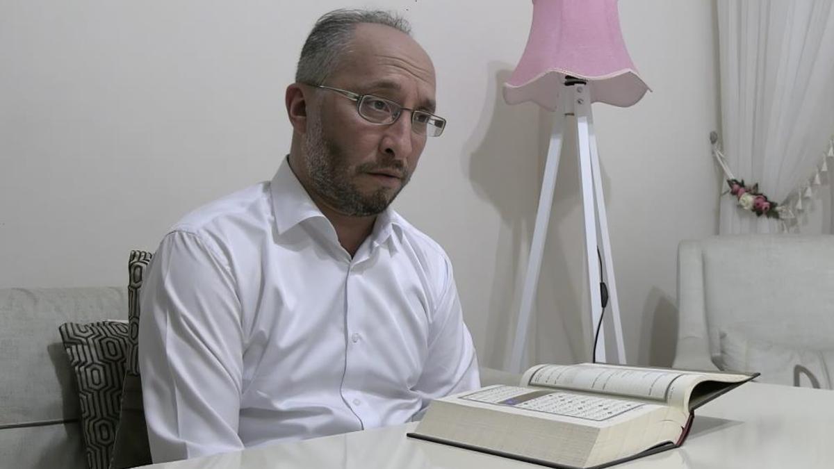 Kur'an-ı Kerim'i ezberlemede çığır açtı! Sadece ayetleri ezberlemedi