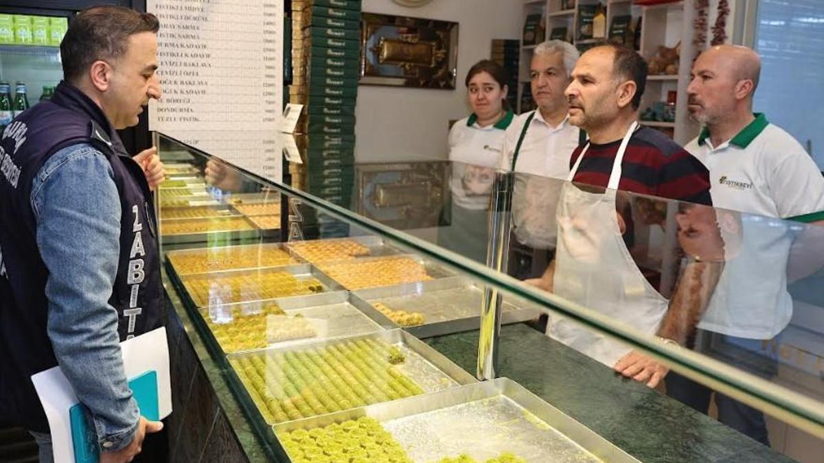 Nilüfer’de tatlı üreticilerine sıkı denetim