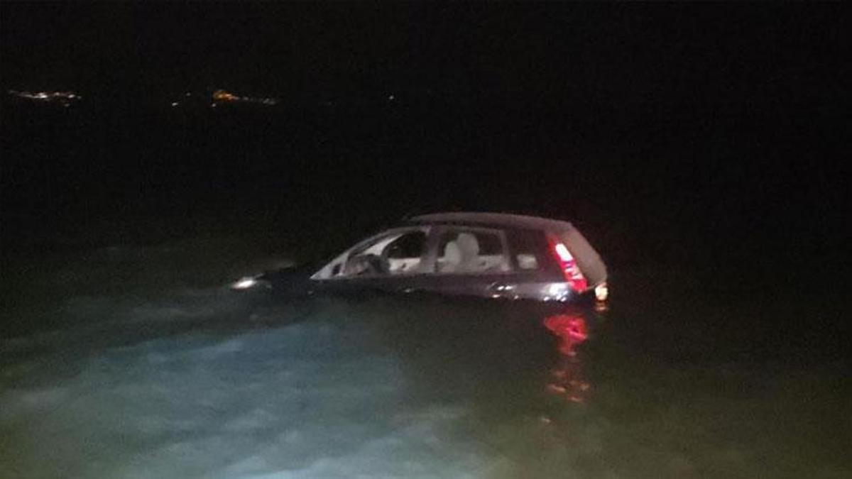 Bursa'da İznik Gölü'ne uçan otomobilde can pazarı yaşandı