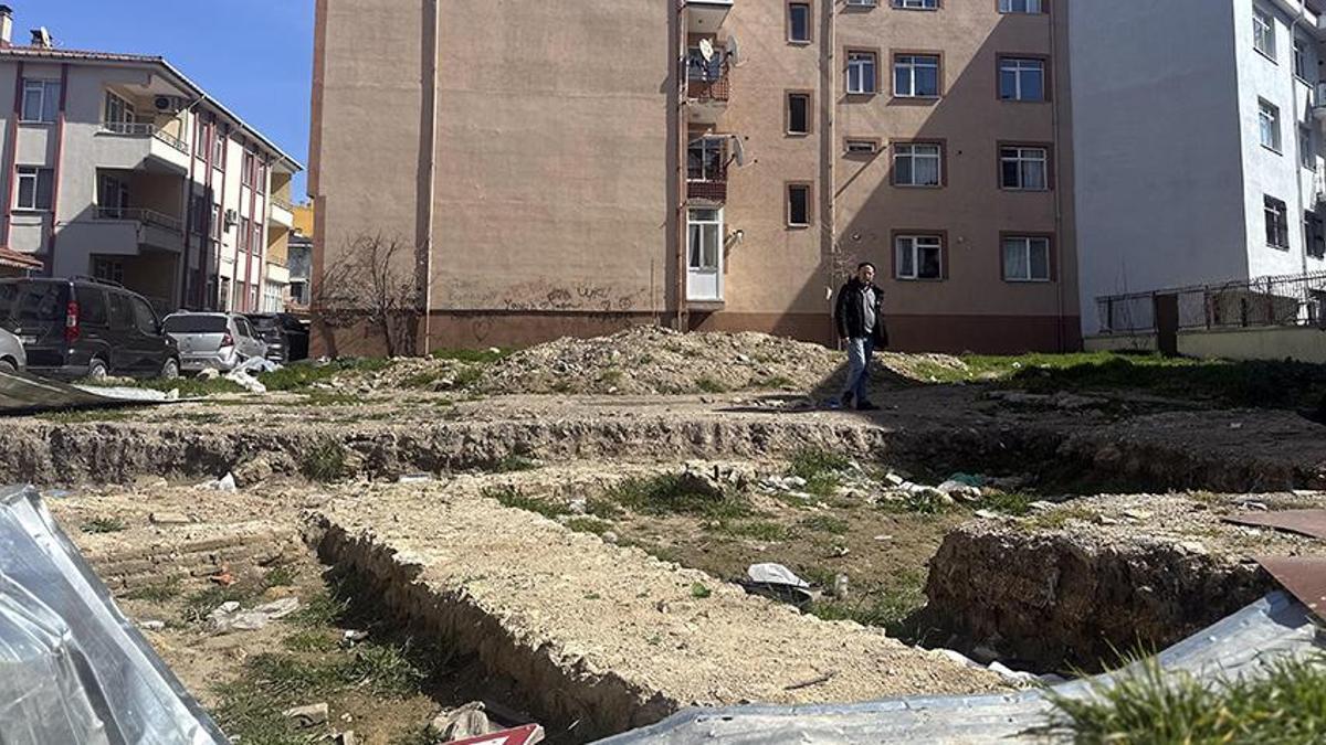 Edirne'de 160 bin liraya satın aldı, içinden kayıp caminin hazinesi çıktı