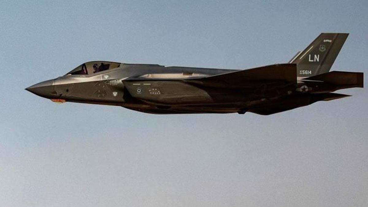 ABD’ye ait F-35 savaş uçağı İran saldırısında hasar aldığı
