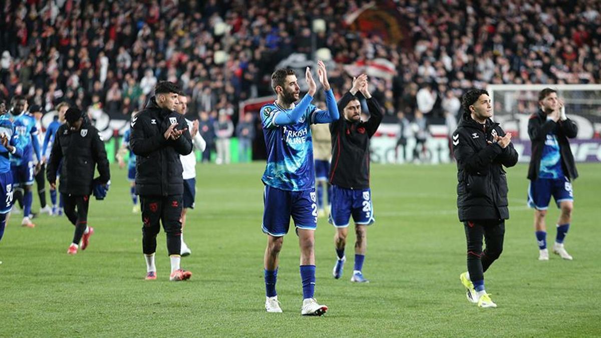 Samsunspor tarihe geçti! 26 yıl sonra İspanya'da bir ilki başardı