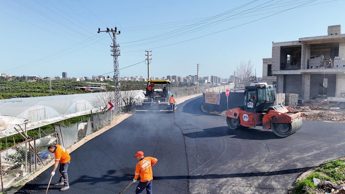 Büyükşehir’den sıcak asfalt atağı