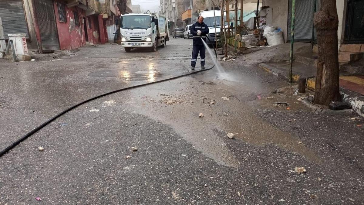 Şanlıurfa’da selin izleri siliniyor