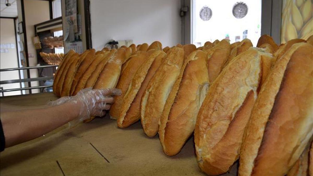 Bakanlıktan 'Bayat ekmek 6 liradan satılıyor' iddiasına açıklama