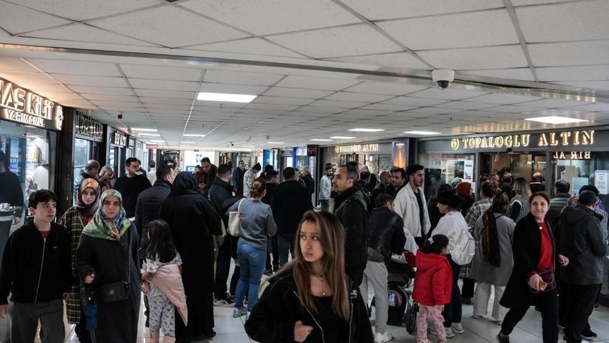 Altın fiyatı düştü, gram altın tükendi
