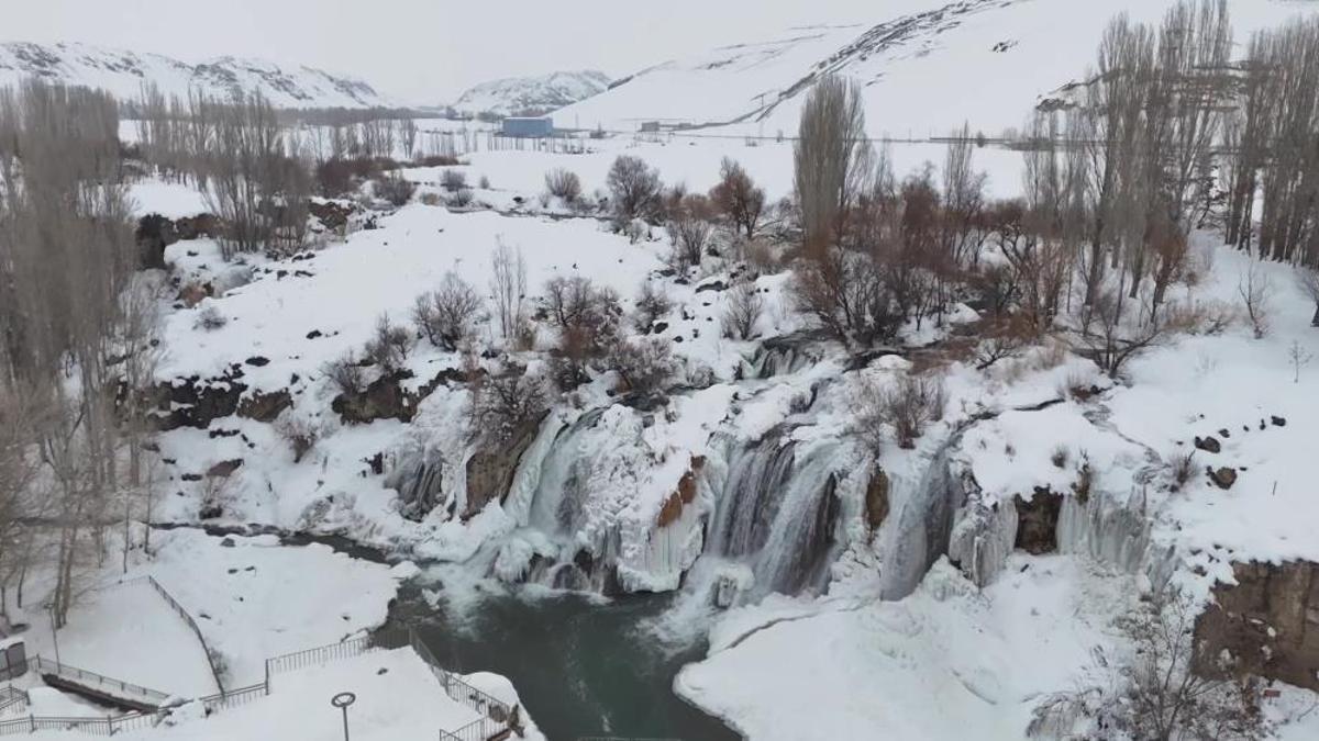 Van'daki yağış bolluğu tarımı ve inci kefali göçünü olumlu etkileyecek