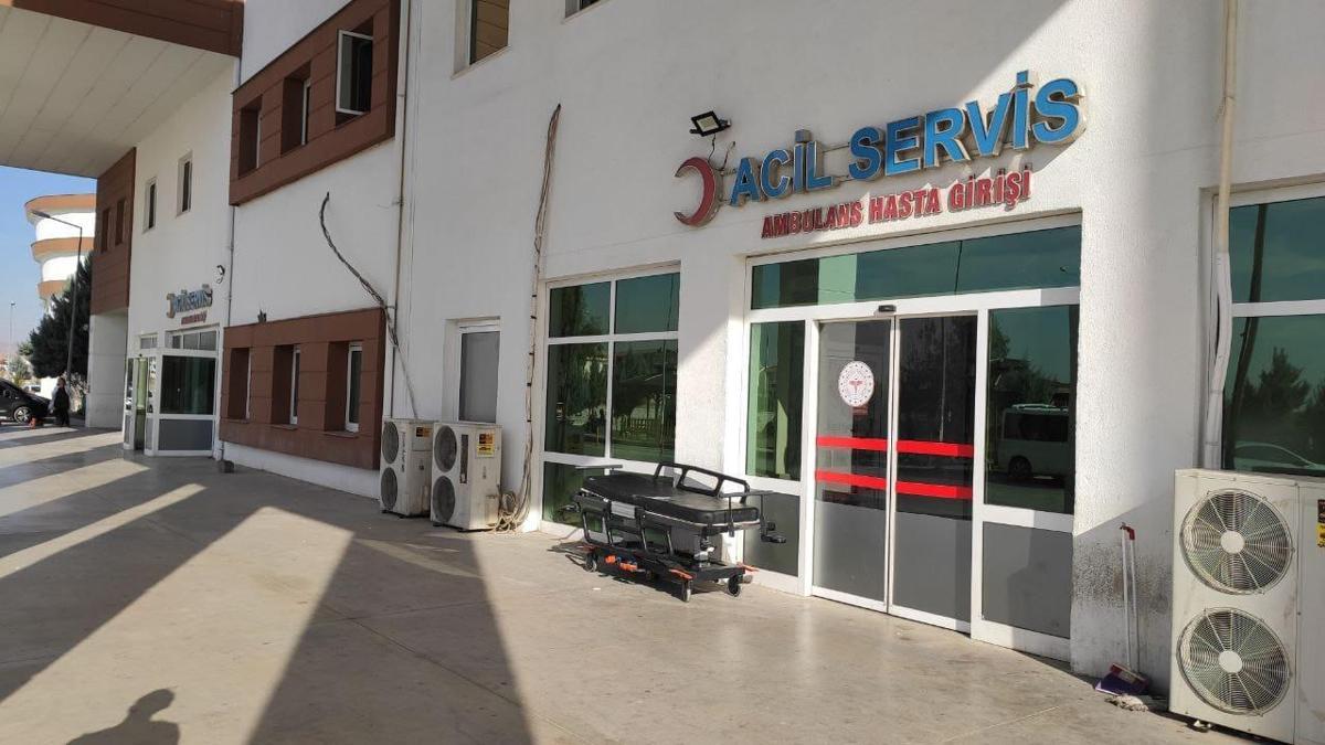 Nusaybin’de ‘Dur’ ihtarına uymayan motosiklet devrildi: 2 yaralı
