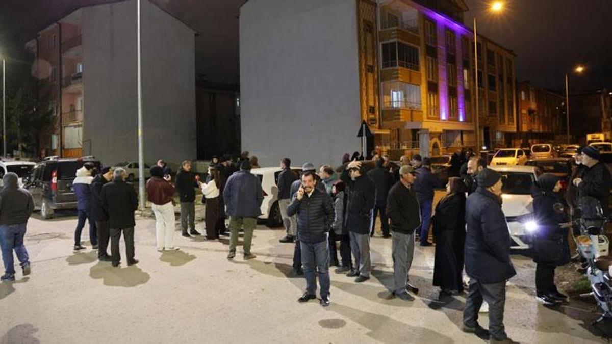 Sivas’ta Mekke uçağını bekleyen umreciler şoka uğradı, soluğu karakolda aldılar