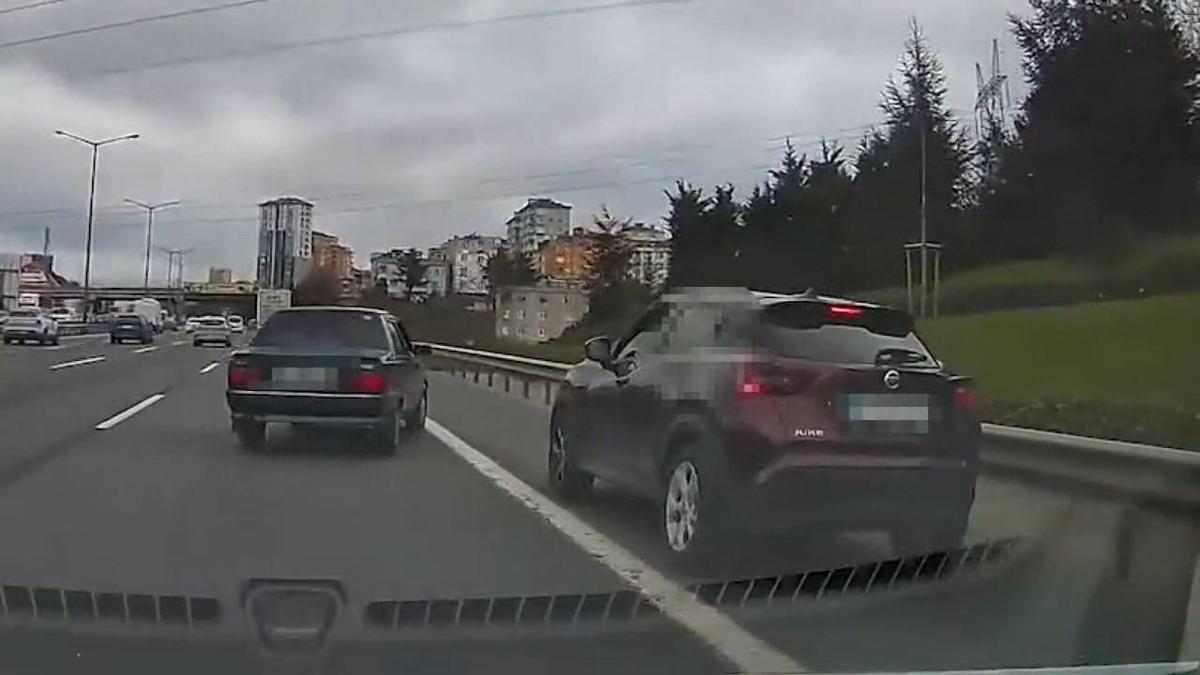 İstanbul – Ümraniye'de aracından inip sürücüye saldıran şüpheliye 360 bin lira ceza