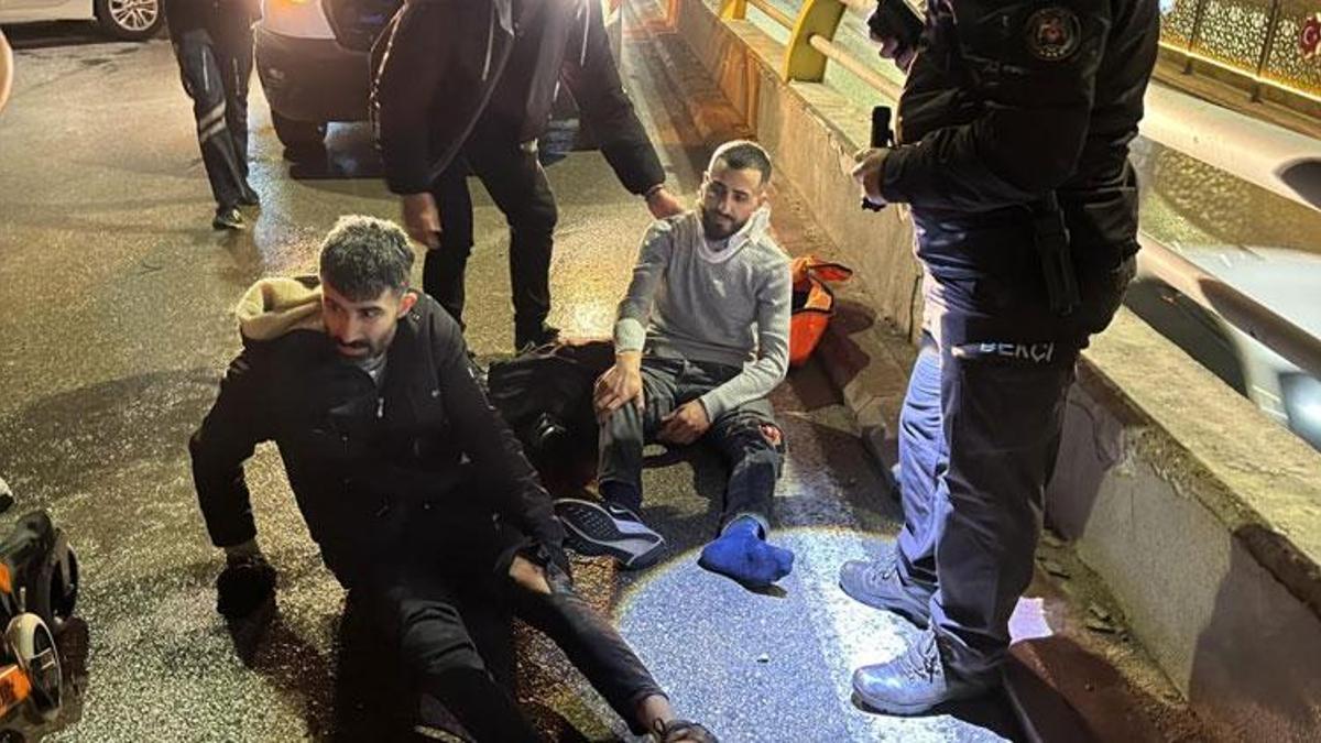 Aksaray’da motosiklet, otomobile arkadan çarptı