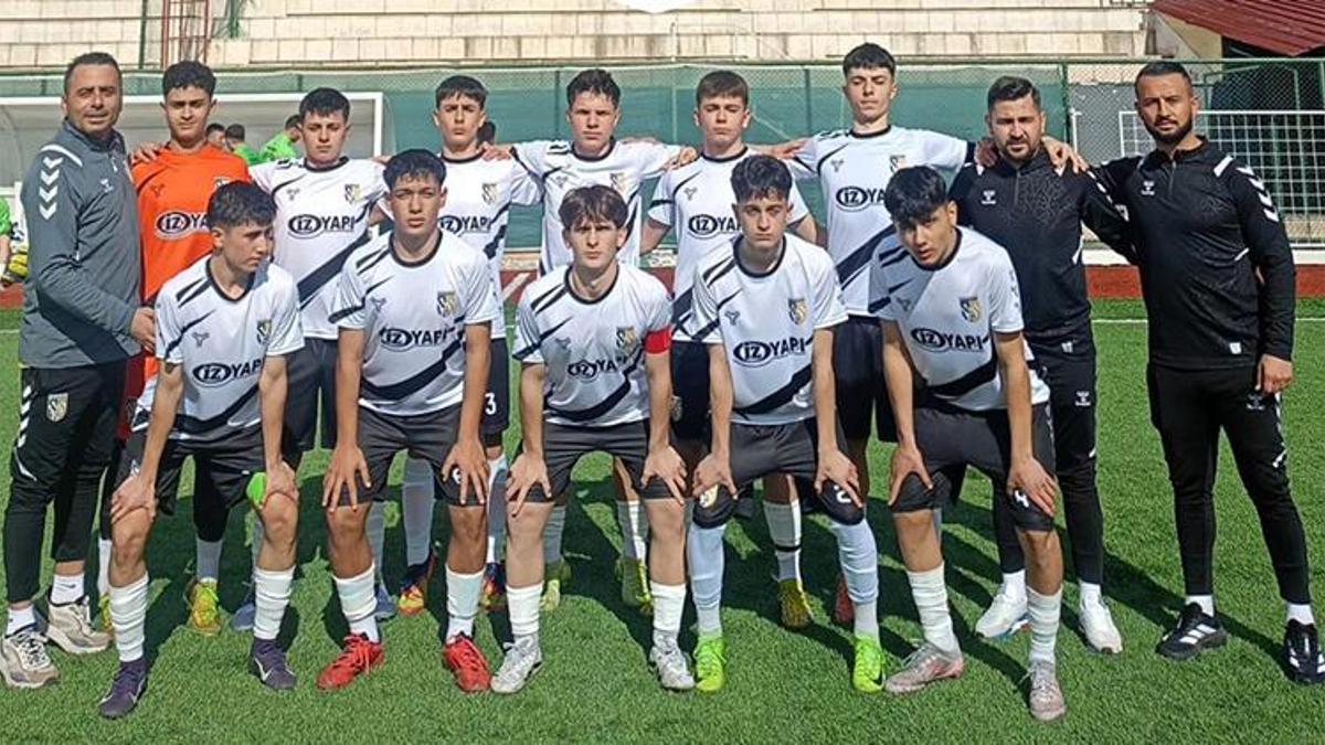 Genç Şimşekler Fırtına gibi esti: 3 maç, 3 galibiyet, tam yol ileri!