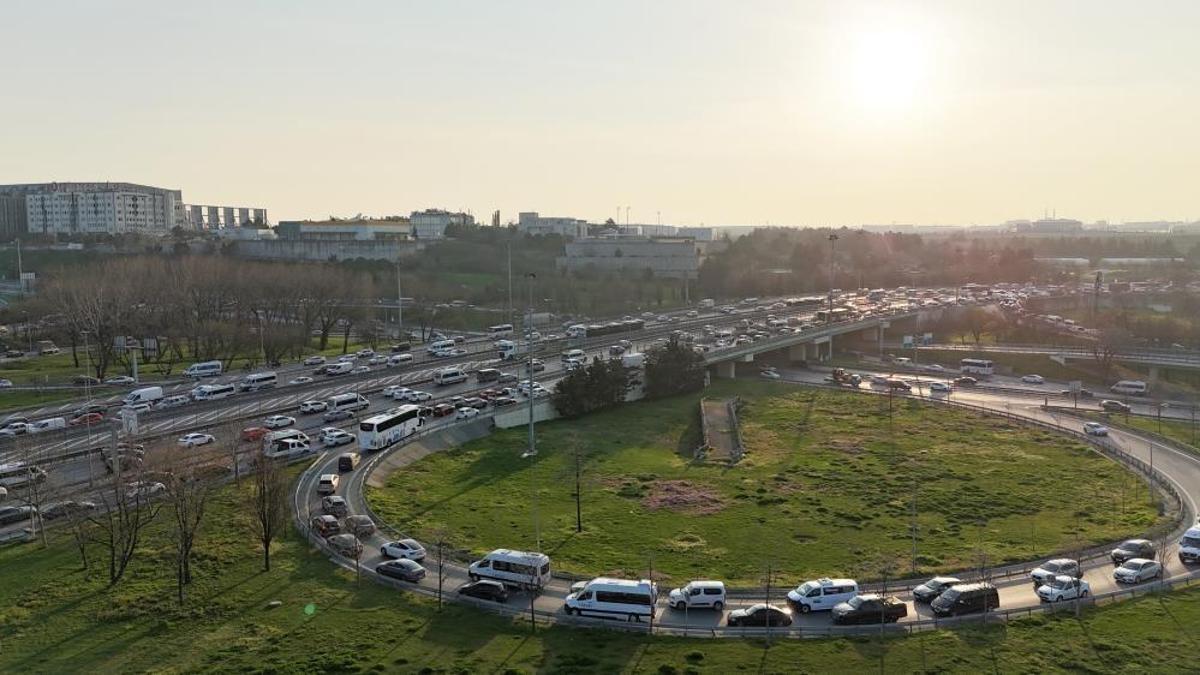 İstanbul'un en çileli yolu belli oldu! Sürücünler canından beziyor