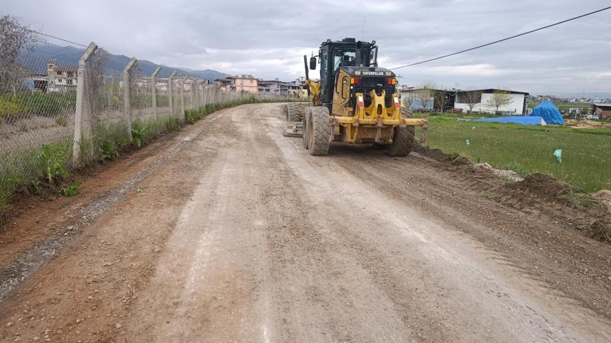 Aydın’ın ulaşım altyapısı güçleniyor! 17 ilçeye dev hizmet