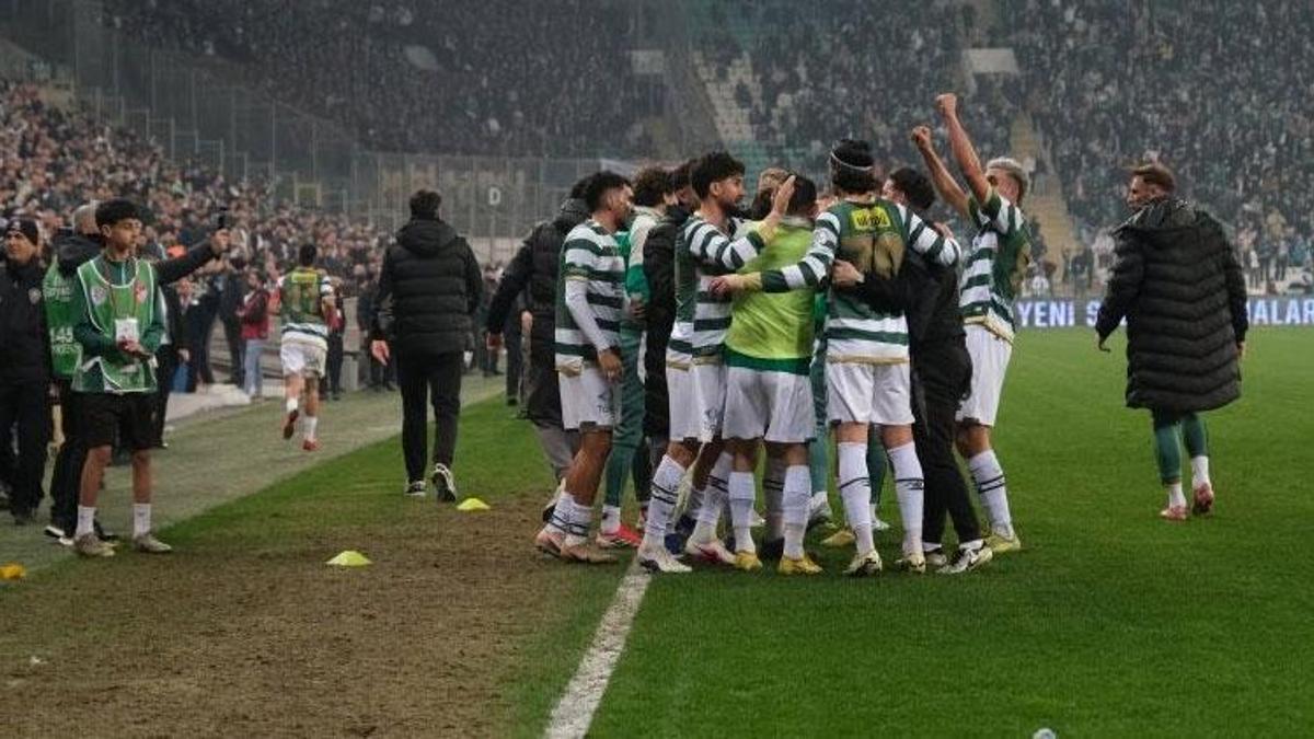 Bursaspor-Gebze maçının faturası kesildi! Timsah’a PFDK’dan ceza yağdı