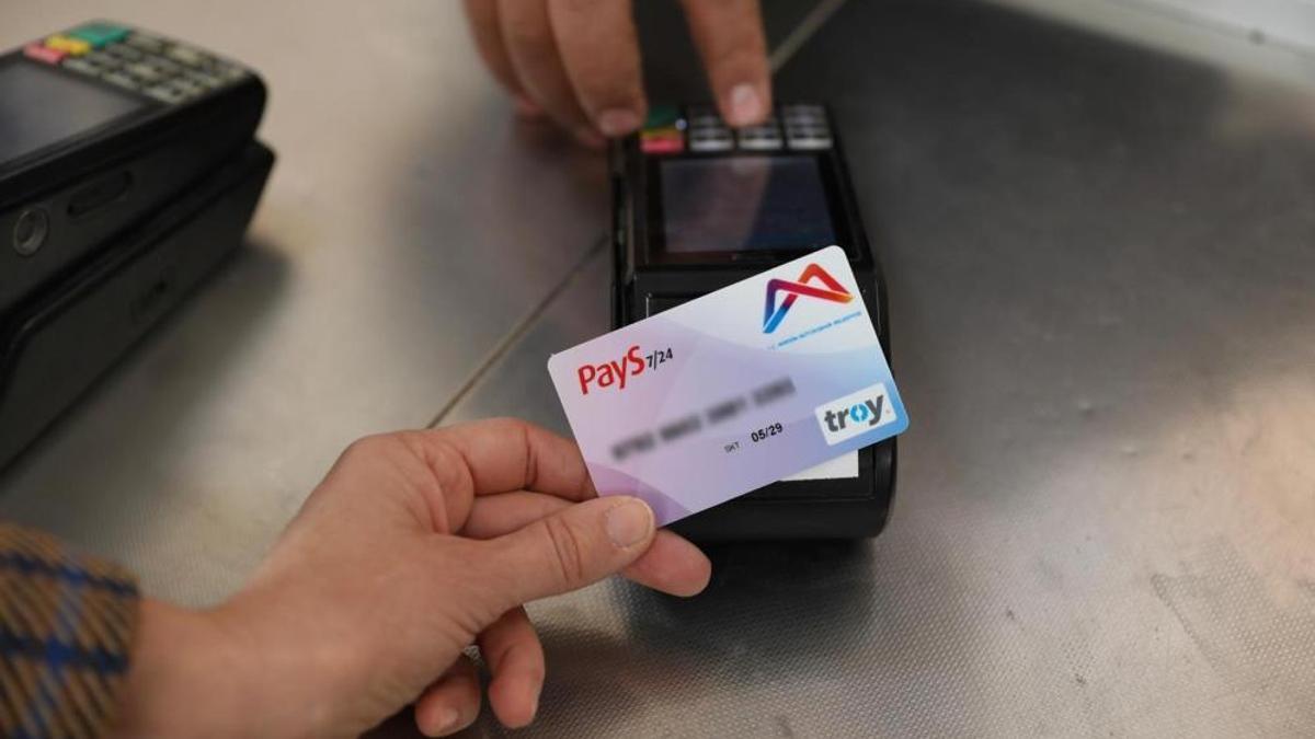 Halk Kart ve öğrenim yardımı! Ödemeler hesaplara yatırıldı