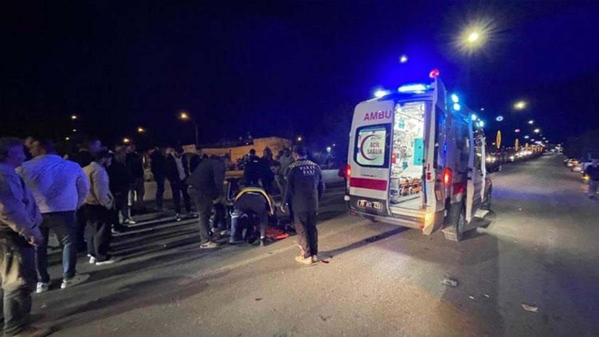 Karaman’da hafif ticari araç üniversite öğrencisine çarptı: 3 yaralı