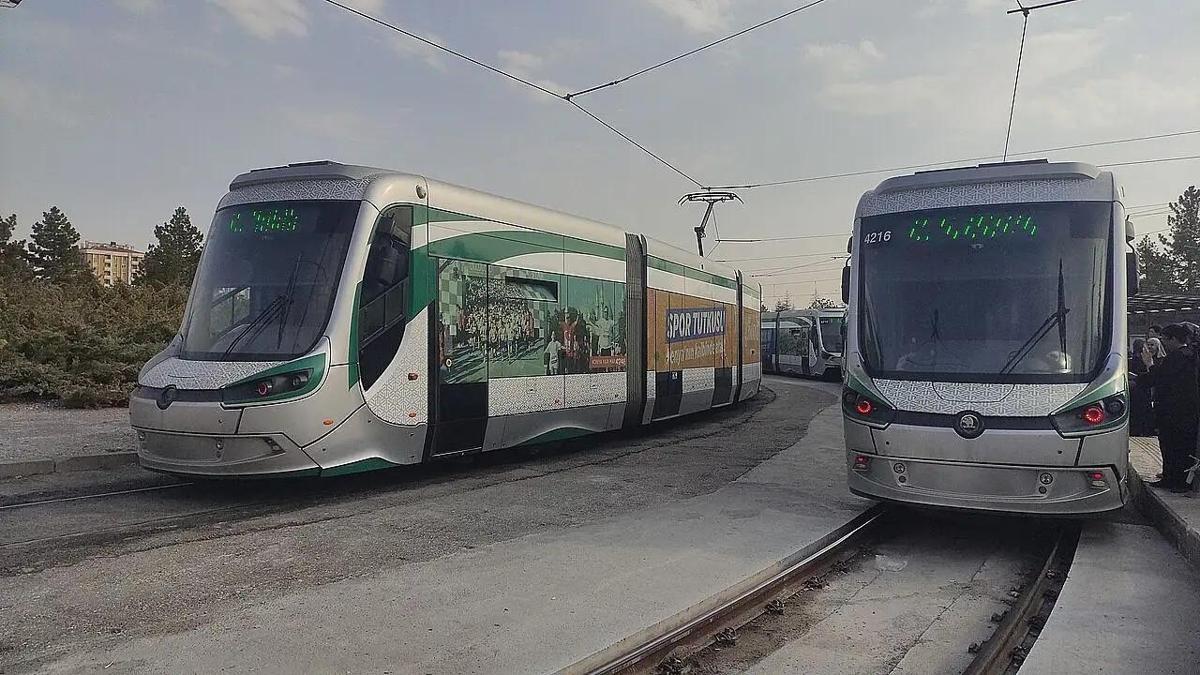 Konya’da tramvay hattında gece seferleri değişiyor: O saatlerde otobüs kullanılacak