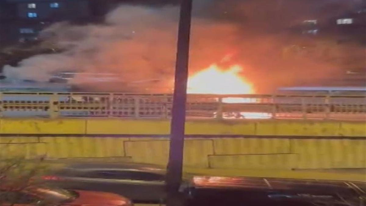 Kağıthane'yi alevler aydınlattı! İtfaiye son anda müdahale etti