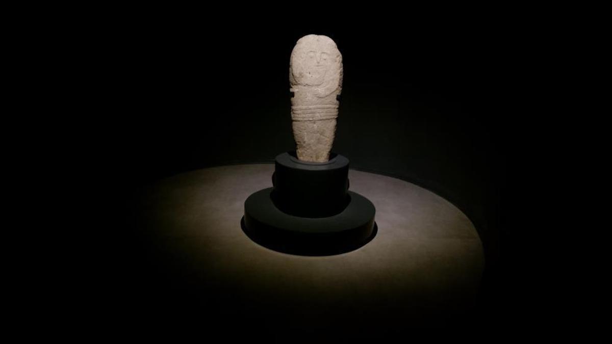 Erzurum'da hayvan otlatırken fark etti! 2 bin 500 yıllık merak son buldu