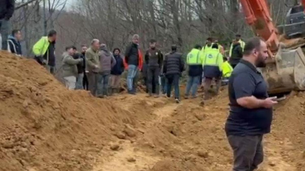 Düzce’de doğal gaz çalışması sırasında toprak altında kalan 2 işçiden 1'i öldü