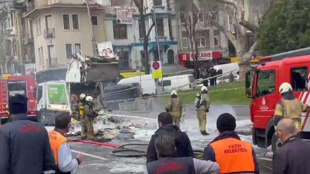 İstanbul'da güpegündüz korku dolu anlar! Cadde trafiğe kapatıldı