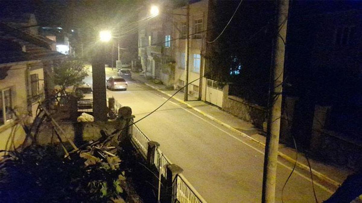 Balıkesir’de 4.2 büyüklüğünde deprem meydana geldi