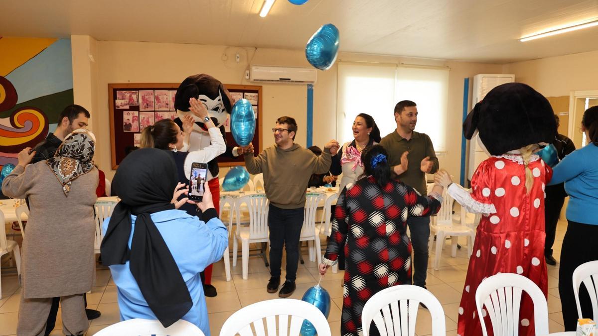 Toroslar, Dünya Otizm Farkındalık Günü’nde anlamlı buluşma