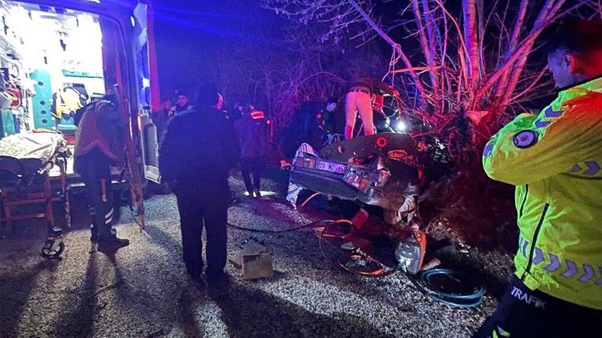 Antalya'da feci kaza! 3 kişi hayatını kaybetti