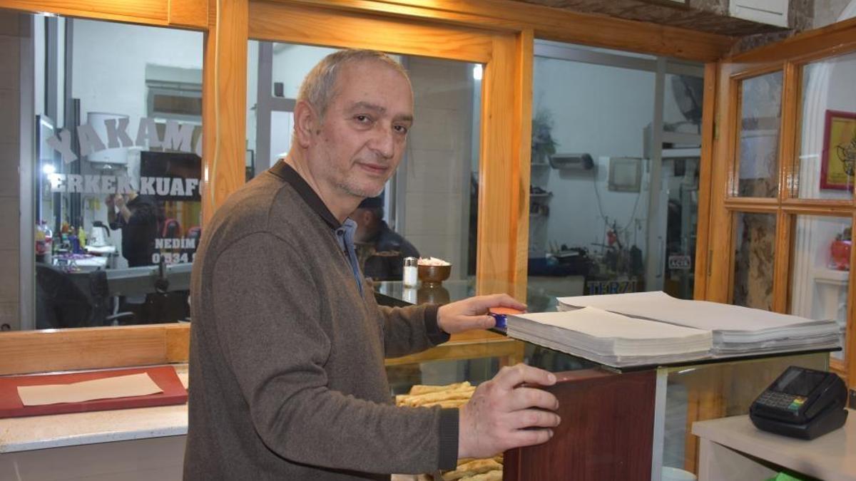 Yaşlıların sütle, gençlerin sade tükettiği Balkan lezzeti: Baniçka böreği damak çatlatıyor