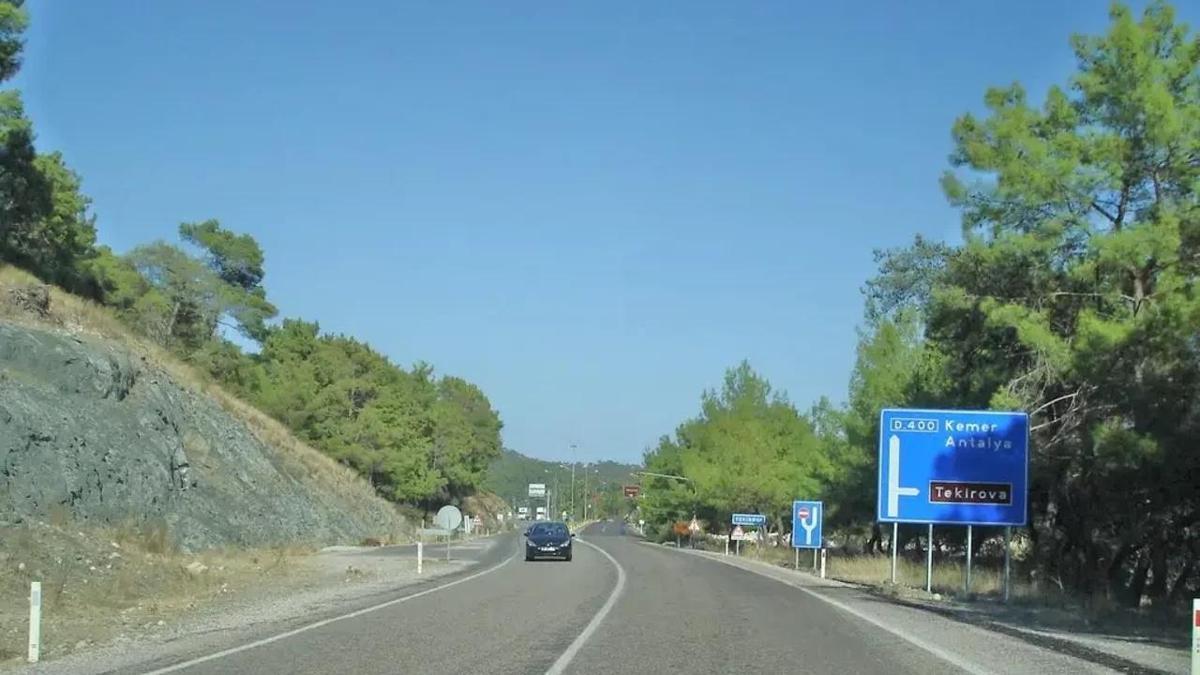 Antalya'da pazar günü bu yollar kapalı olacak! İşte güzergâhlar