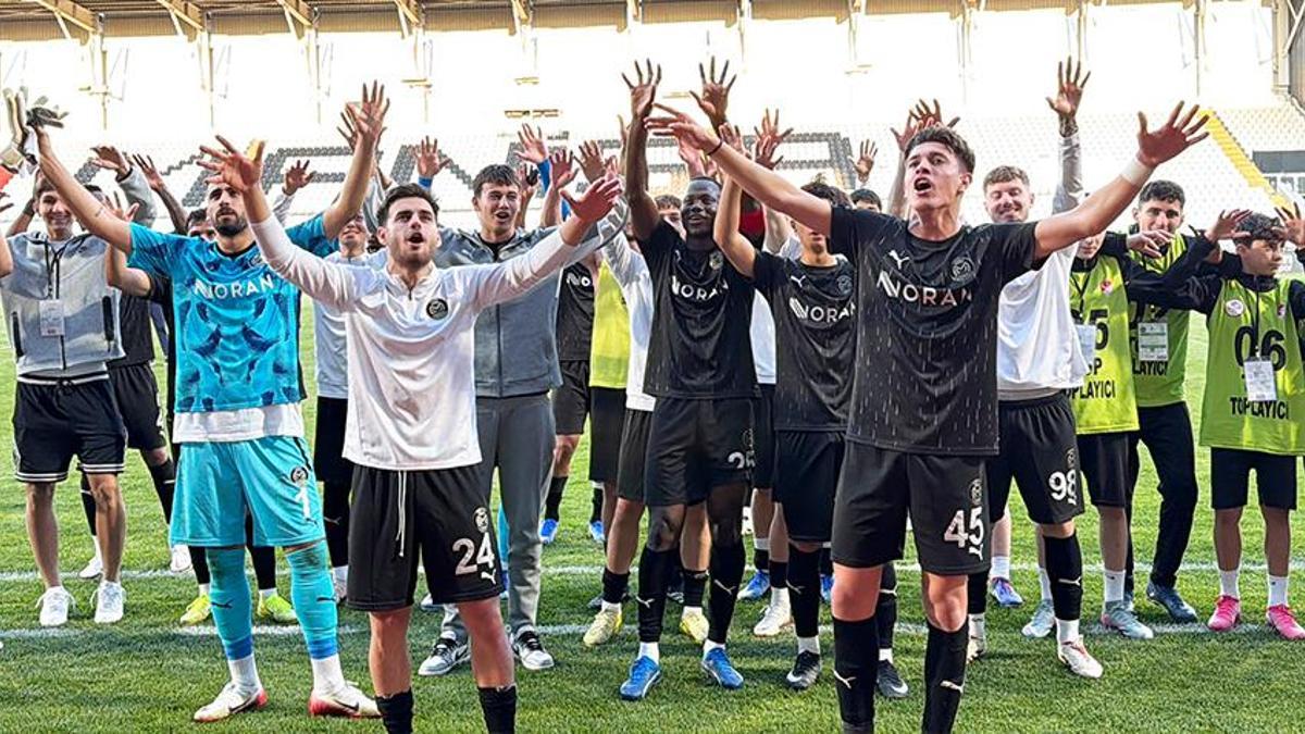 Manisa FK taraftarlarını sevindirdi! Ahmet Pektaş Vanspor maçı öncesi meydan okudu