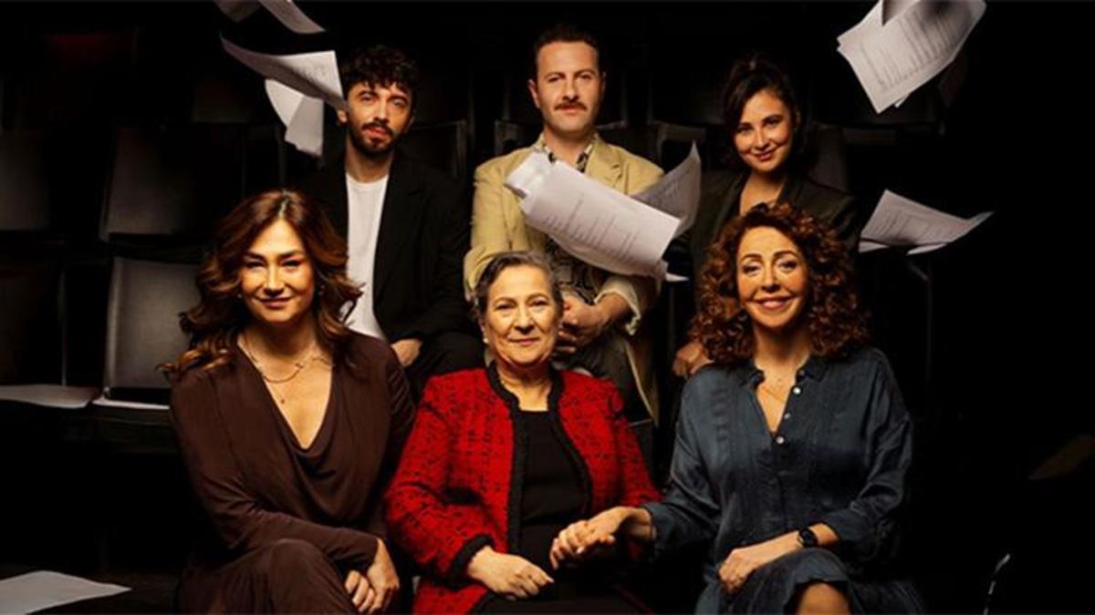 "Bir Aile Provası: Yaşayın Gitsin" oyununun turne takvimi belli oldu
