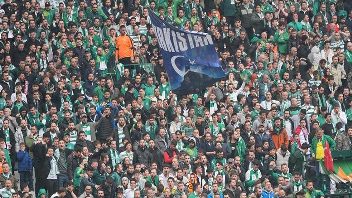 Bursaspor taraftarı 45 bin TL'den kapış kapış aldı