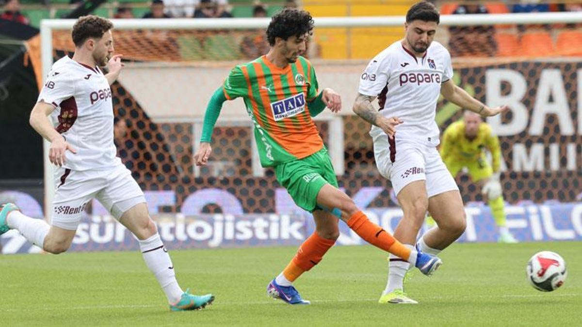 Alanyaspor – Trabzonspor maçında kazanan çıkmadı, Fırtına ağır darbe aldı