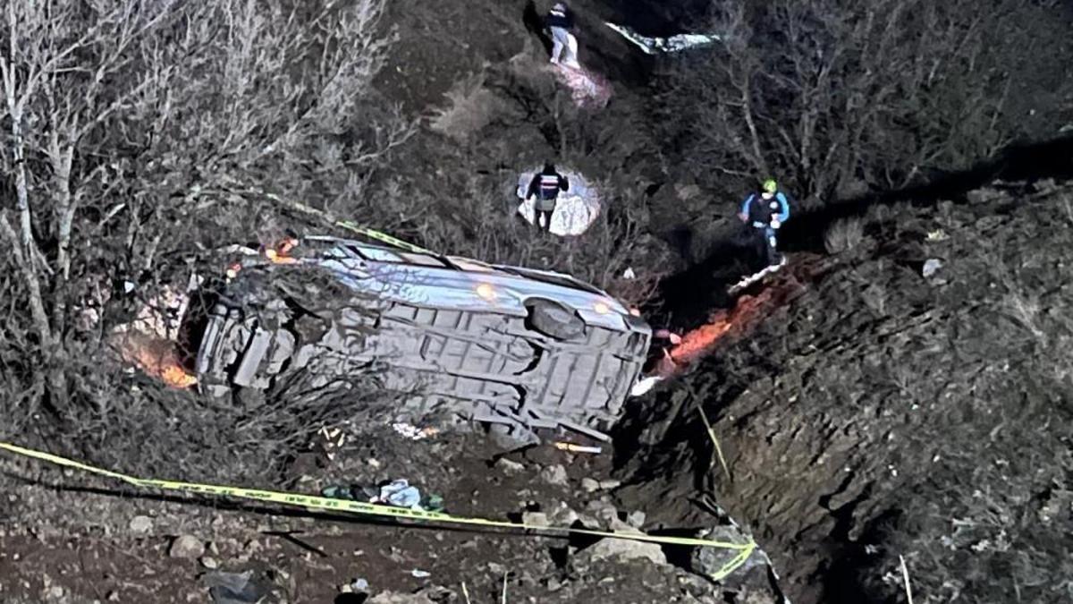 Malatya'da işçi servisi devrildi: 2 ölü, 10 yaralı