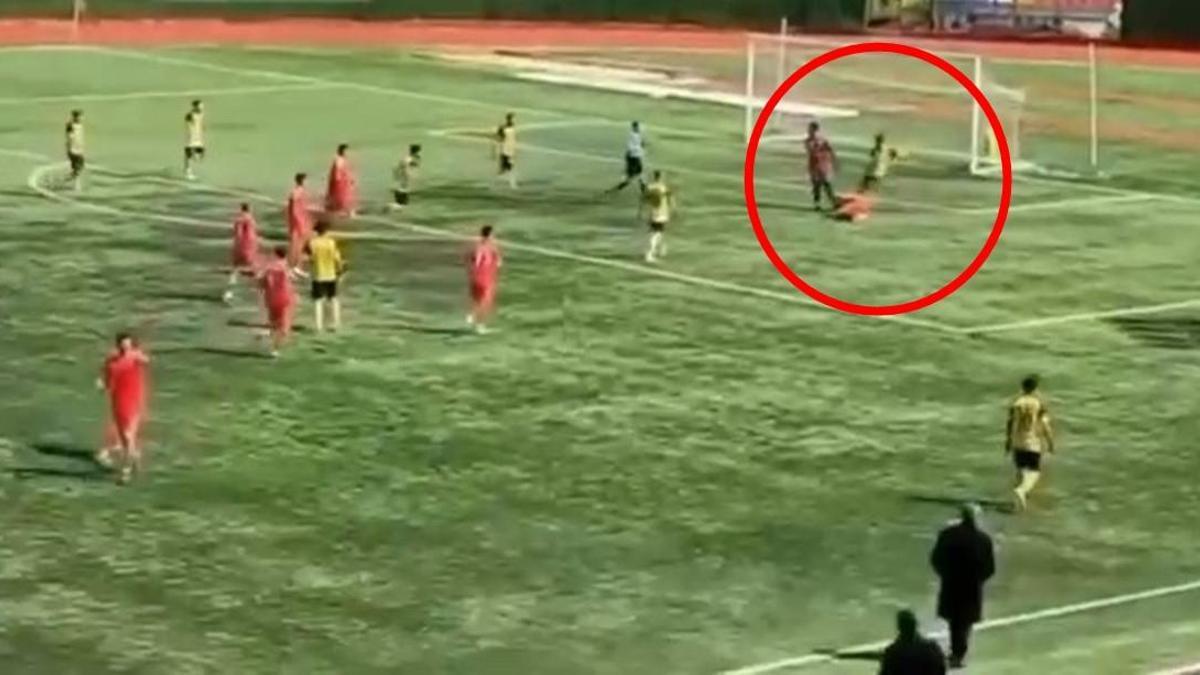 Amatör maçta rakibinin burnunu kıran futbolcu süresiz olarak kadro dışı bırakıldı