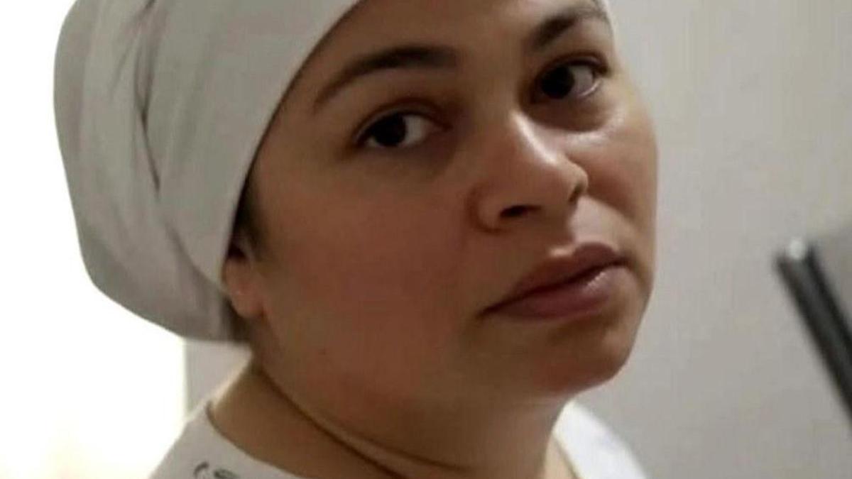 Komşusunun evindeki yangına müdahale etmek isteyen kadın, 5 gün sonra hastanede öldü