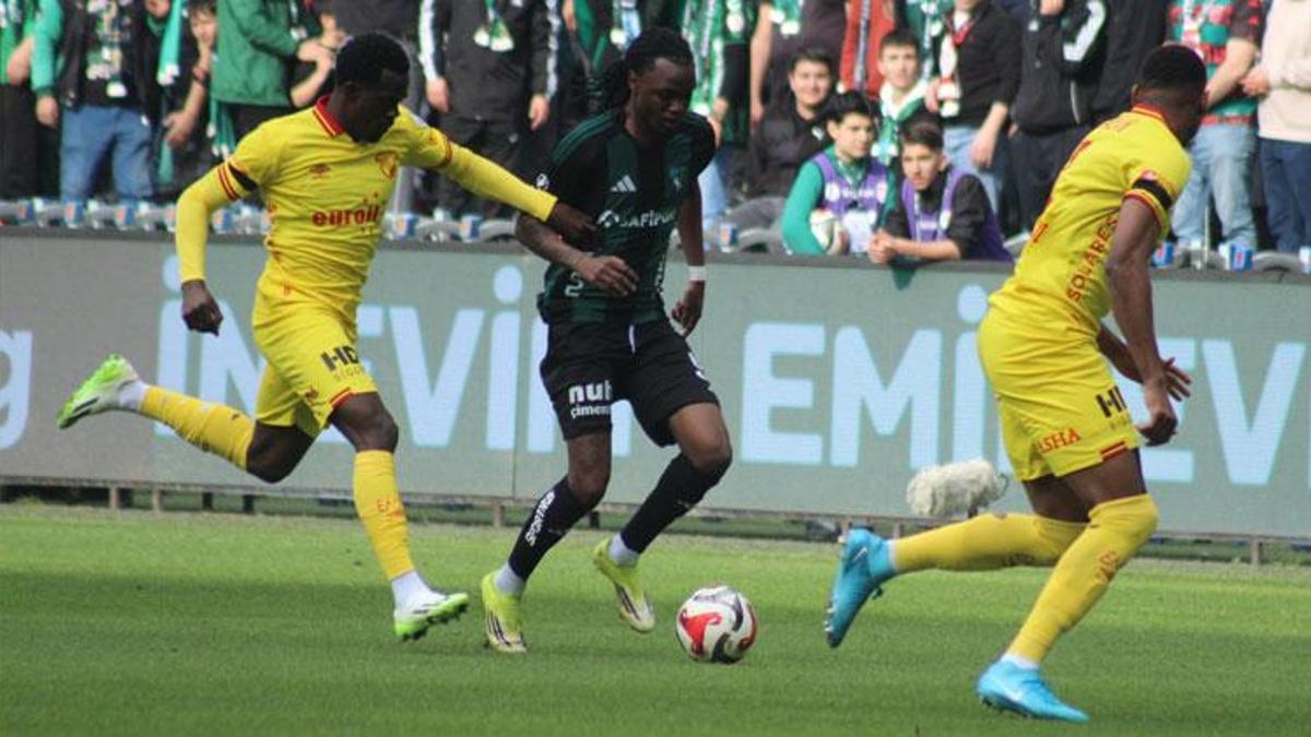 Kocaelispor - Göztepe maçında 90+5’inci dakikada gelen penaltı skoru belirledi