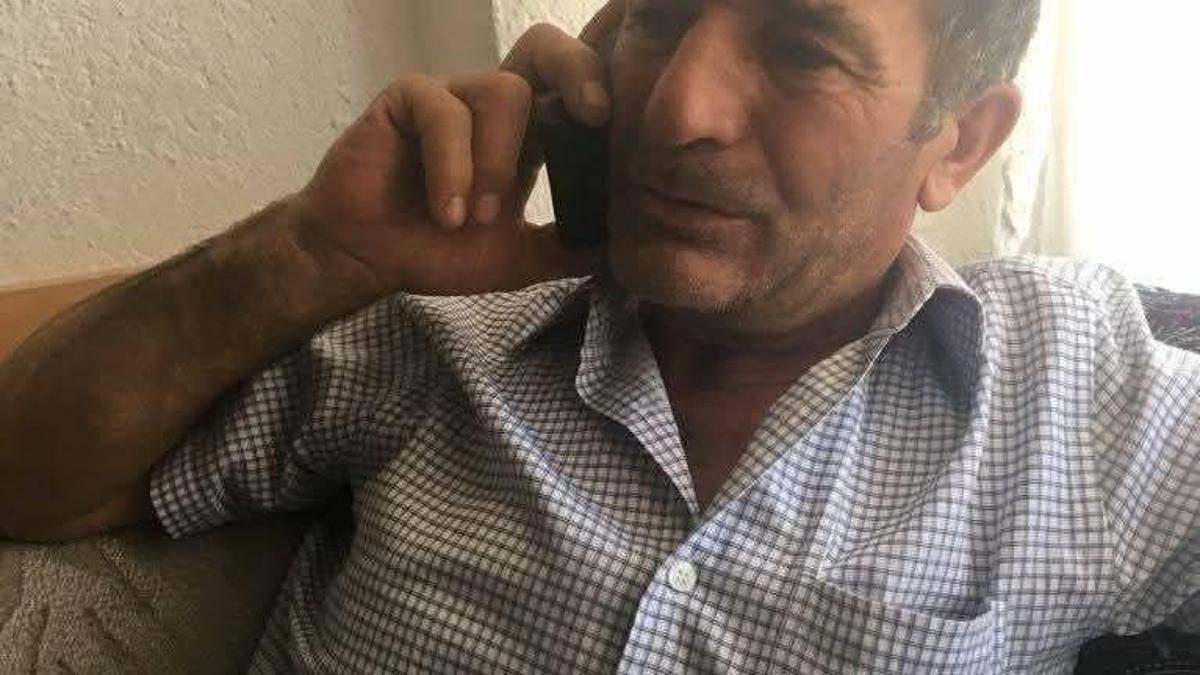 Traktörüne bağlı ilaç makinesini çıkarmak isterken sıkışarak öldü
