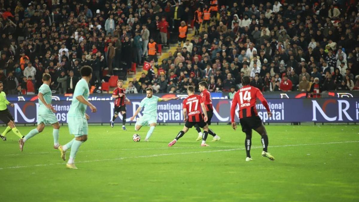 Gaziantep FK, Kayserispor'u ateşe attı!