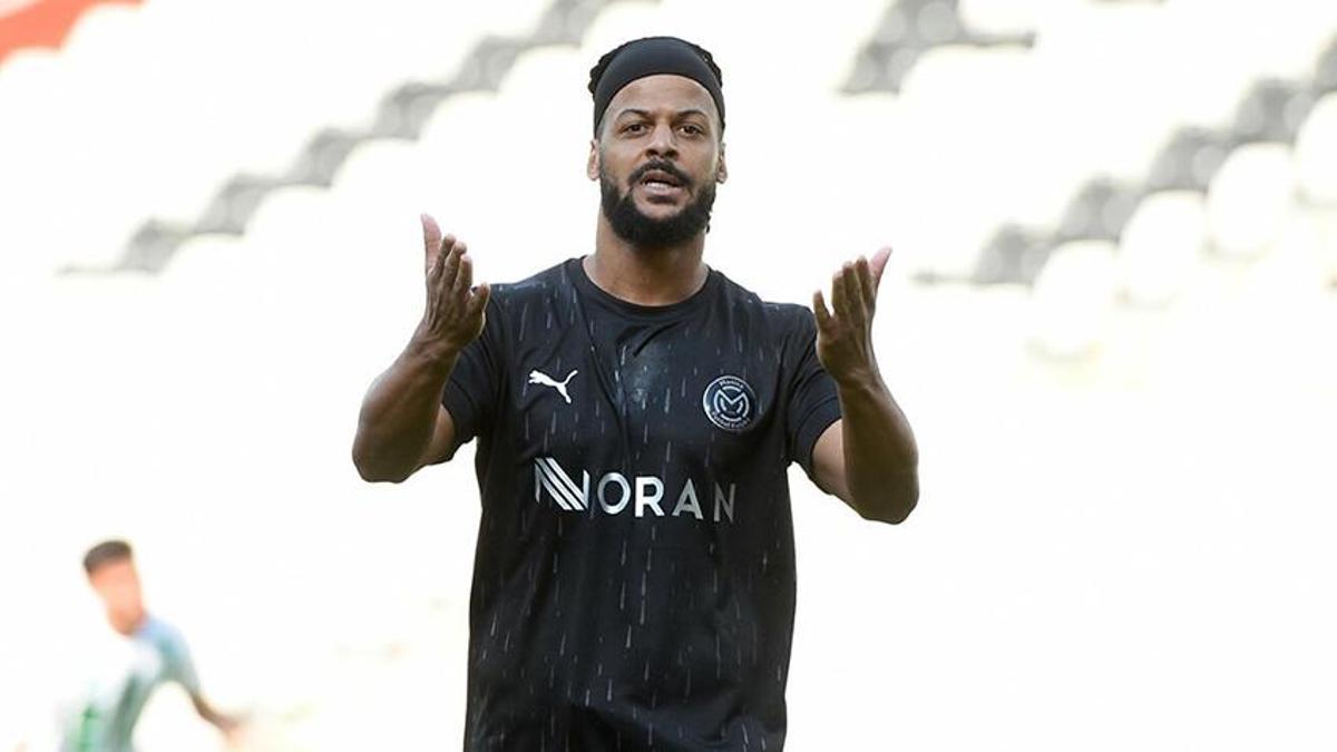 Manisa FK'da Lois Diony gol makinesine dönüştü