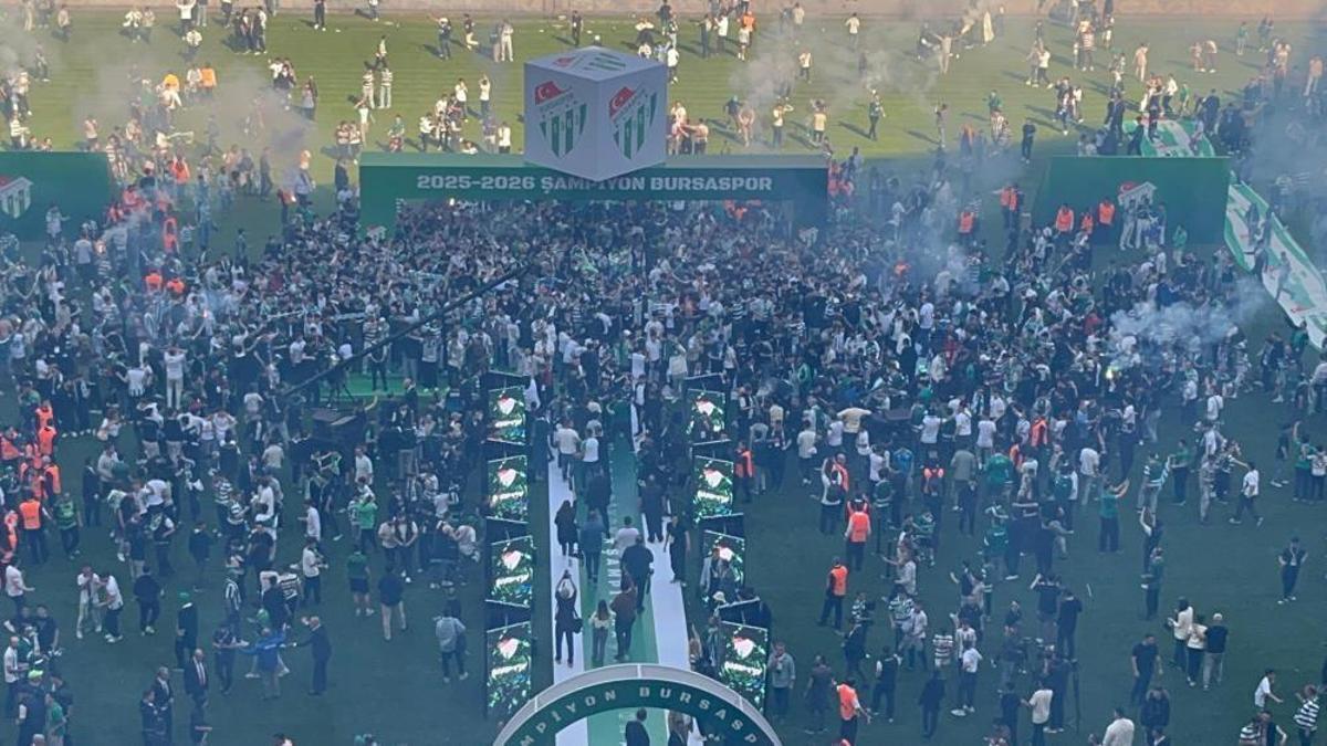 Bursa'da tarihi akşam! Şampiyon gövde gösterisi yaptı