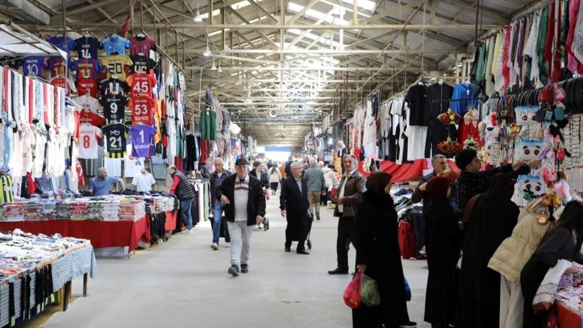 Parasını ödedikleri tapuları 23 yıldır alamıyorlar