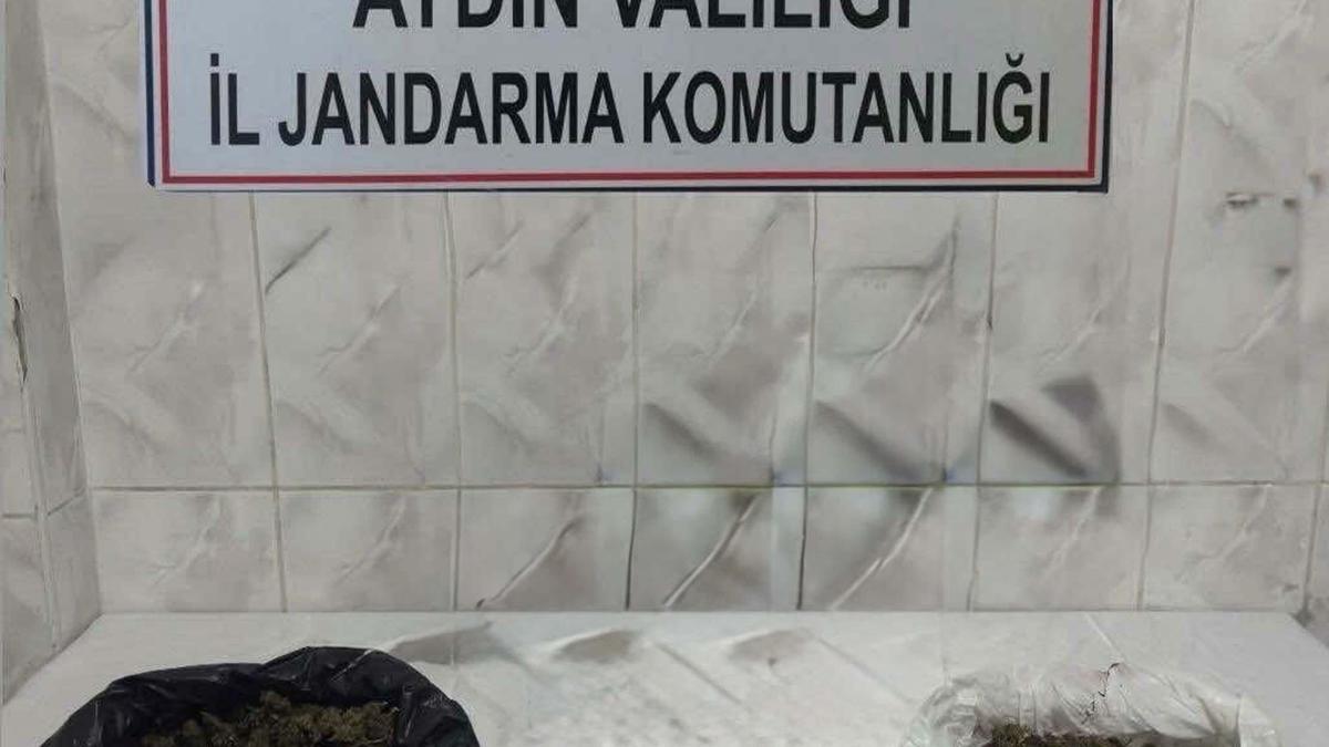 Durdurulan otomobilden uyuşturucu çıktı; 3 gözaltı