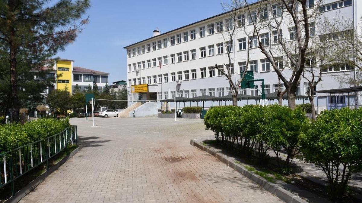 Gaziantep'te okullar tatil edildi mi? Gaziantep'te yarın okul var mı? Resmi açıklama geldi